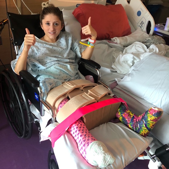 Every Sale Helps ❤️ - Picture 2 of 2